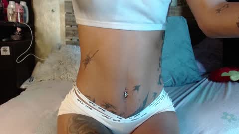 Snapshot of skinny_yizz chatting on January 2025 12:54:01 AM Only Pvt online show from January 2025 12:54:01 AM