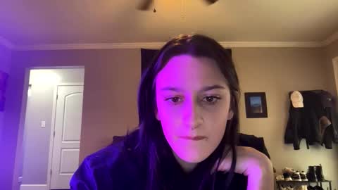 Snapshot of skinnyangel21 chatting on March 2026 11:10:01 PM skinnyangel21 online show from March 2026 11:10:01 PM