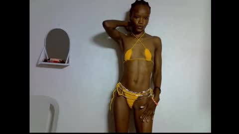 Linda independent model online show from January 2026 04:33:02 PM