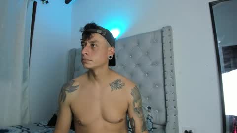 Snapshot of skinnydevil1 chatting on February 2026 03:37:02 AM skinnydevil1 online show from February 2026 03:37:02 AM