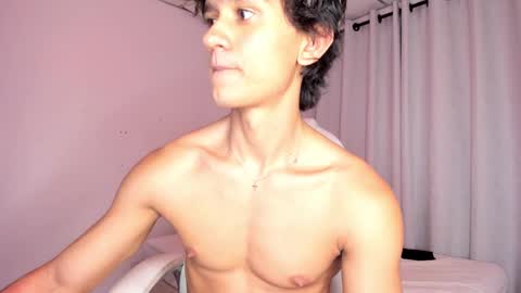 skinnydreamer online show from September 2025 05:20:02 AM