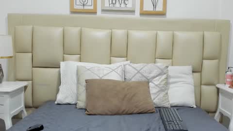 Snapshot of skinnygirl_28 chatting on January 2026 07:27:01 PM SkinnyGirl online show from January 2026 07:27:01 PM