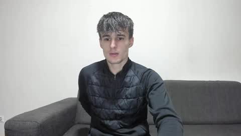 skinnyguywithbigd online show from January 2025 11:49:02 PM