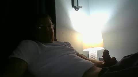 Snapshot of skinnymeat858205 chatting on October 2025 03:40:02 AM skinnymeat858205 online show from October 2025 03:40:02 AM