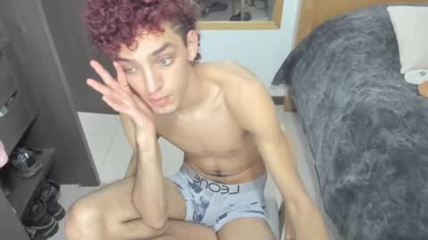 skinnypipe15 online show from October 2025 11:57:01 PM