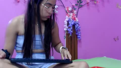 sofia online show from January 2026 01:16:02 PM