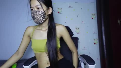Snapshot of skinnythai4u chatting on May 2026 01:48:02 PM skinnythai4u online show from May 2026 01:48:02 PM