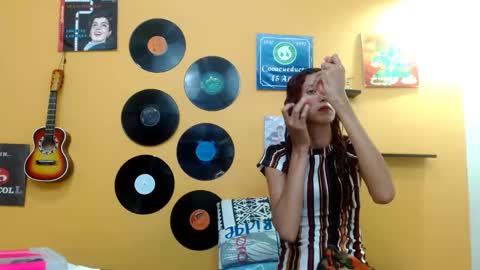 Snapshot of skinnyverus18 chatting on September 2025 06:53:02 PM VERUS online show from September 2025 06:53:02 PM