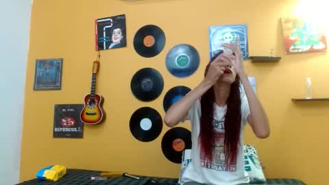 Snapshot of skinnyverus18 chatting on September 2025 07:08:02 PM VERUS online show from September 2025 07:08:02 PM