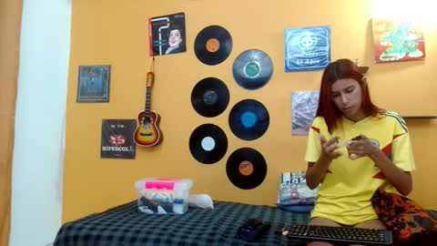 Snapshot of skinnyverus18 chatting on October 2025 07:03:02 PM VERUS online show from October 2025 07:03:02 PM