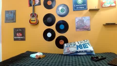 Snapshot of skinnyverus18 chatting on November 2025 07:38:01 PM VERUS online show from November 2025 07:38:01 PM