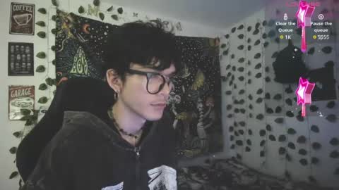 skiny_dann online show from April 2026 03:08:02 AM