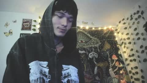 skiny_dann online show from April 2026 03:31:02 AM