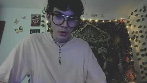skiny_dann online show from April 2026 02:21:01 AM