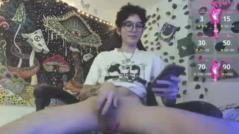 Snapshot of skiny_dann chatting on May 2026 04:07:02 AM skiny_dann online show from May 2026 04:07:02 AM