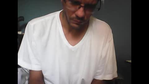 Easy-E online show from October 2025 05:22:02 PM