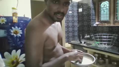 Snapshot of sklavepappu143 chatting on November 2025 11:43:02 AM Indianslut1431 online show from November 2025 11:43:02 AM