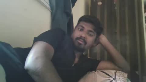 Snapshot of sklavepappu143 chatting on February 2026 03:40:01 AM Indianslut1431 online show from February 2026 03:40:01 AM