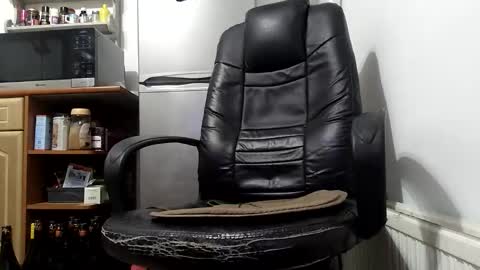 Snapshot of skorpioboy chatting on January 2026 09:02:02 PM Pussy fan online show from January 2026 09:02:02 PM