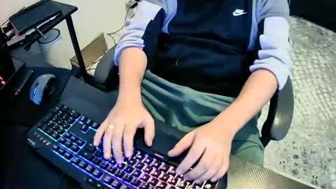 skullcandyyyy online show from March 2026 05:06:01 PM