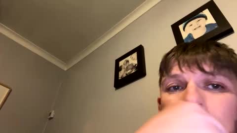 skuzzy25 online show from November 2025 03:56:01 AM