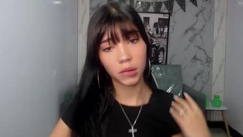 Snapshot of sky_sweet_a chatting on December 2025 04:14:01 PM sky_sweet_a online show from December 2025 04:14:01 PM