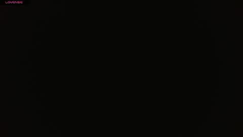 Snapshot of sky_walkerss chatting on April 2026 05:43:02 PM sky_walkerss online show from April 2026 05:43:02 PM