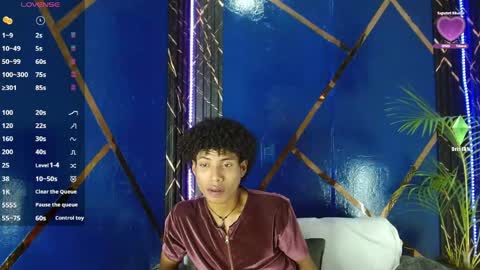 Snapshot of sky_walkerss chatting on May 2026 05:08:01 PM sky_walkerss online show from May 2026 05:08:01 PM