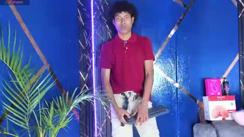 Snapshot of sky_walkerss chatting on June 2026 03:54:01 PM sky_walkerss online show from June 2026 03:54:01 PM