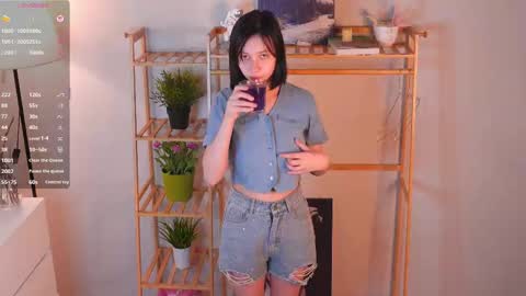 Melissa online show from November 2025 05:39:02 AM