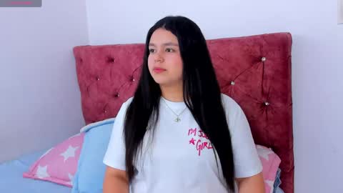 Snapshot of skyhotgirl chatting on May 2026 06:27:01 PM Sky online show from May 2026 06:27:01 PM