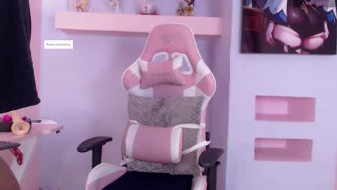 skylerbloom online show from September 2025 03:23:02 AM