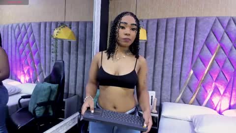 skylerbloom online show from March 2026 03:51:02 AM