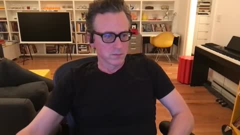 Snapshot of skyline3371 chatting on October 2025 04:33:01 AM Skyline3371 online show from October 2025 04:33:01 AM