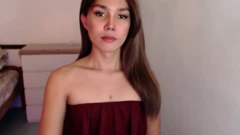 Snapshot of skyllerkent chatting on April 2026 03:02:01 AM Sky online show from April 2026 03:02:01 AM