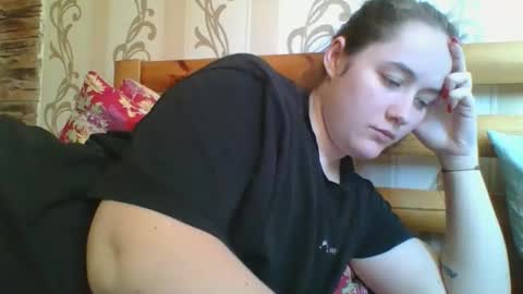 Snapshot of skyressie333 chatting on February 2026 08:29:01 AM skyressie333 online show from February 2026 08:29:01 AM