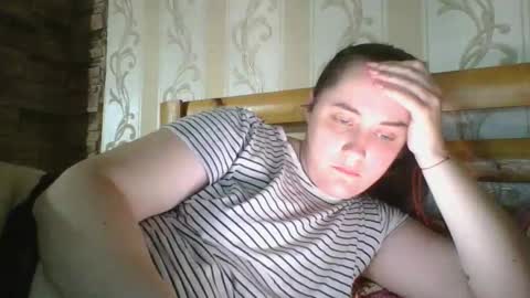 skyressie333 online show from April 2026 07:09:02 PM