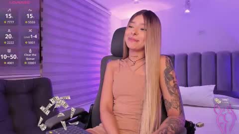 skythompson online show from October 2025 04:44:02 AM