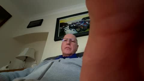 Snapshot of slave1959 chatting on January 2025 04:18:02 PM slave1959 online show from January 2025 04:18:02 PM