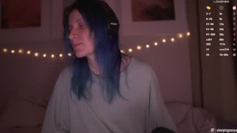 Sonya online show from December 2024 09:08:01 PM