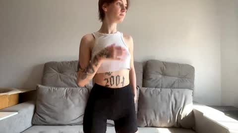 Sofia online show from April 2026 05:05:01 AM