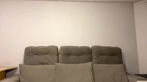 Sofia online show from April 2026 02:37:02 PM