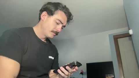 Snapshot of slickmass chatting on September 2025 04:40:02 PM SlickMass online show from September 2025 04:40:02 PM