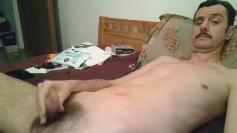 Snapshot of slim38 chatting on December 2024 06:05:02 AM Alin online show from December 2024 06:05:02 AM