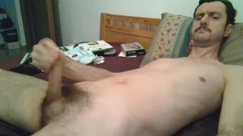 Snapshot of slim38 chatting on January 2025 07:06:01 AM Alin online show from January 2025 07:06:01 AM