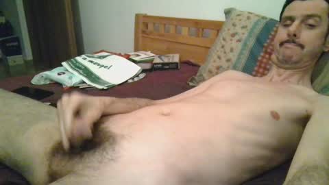 Snapshot of slim38 chatting on February 2025 11:03:02 PM Alin online show from February 2025 11:03:02 PM