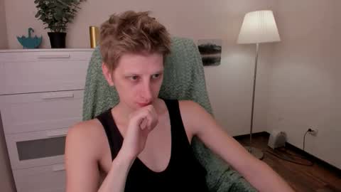 Snapshot of slim_andy chatting on October 2025 08:01:01 AM Andy online show from October 2025 08:01:01 AM