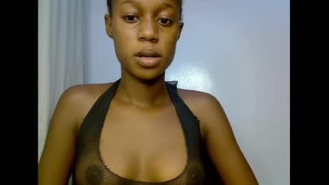 Snapshot of slim_candy12 chatting on June 2026 08:09:02 AM Lily online show from June 2026 08:09:02 AM