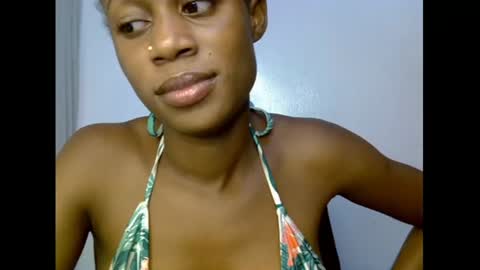 Snapshot of slim_candy12 chatting on July 2026 08:33:02 PM Lily online show from July 2026 08:33:02 PM