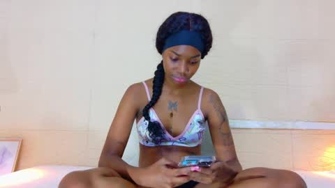 slim_chocobar18 online show from January 2026 02:43:02 PM